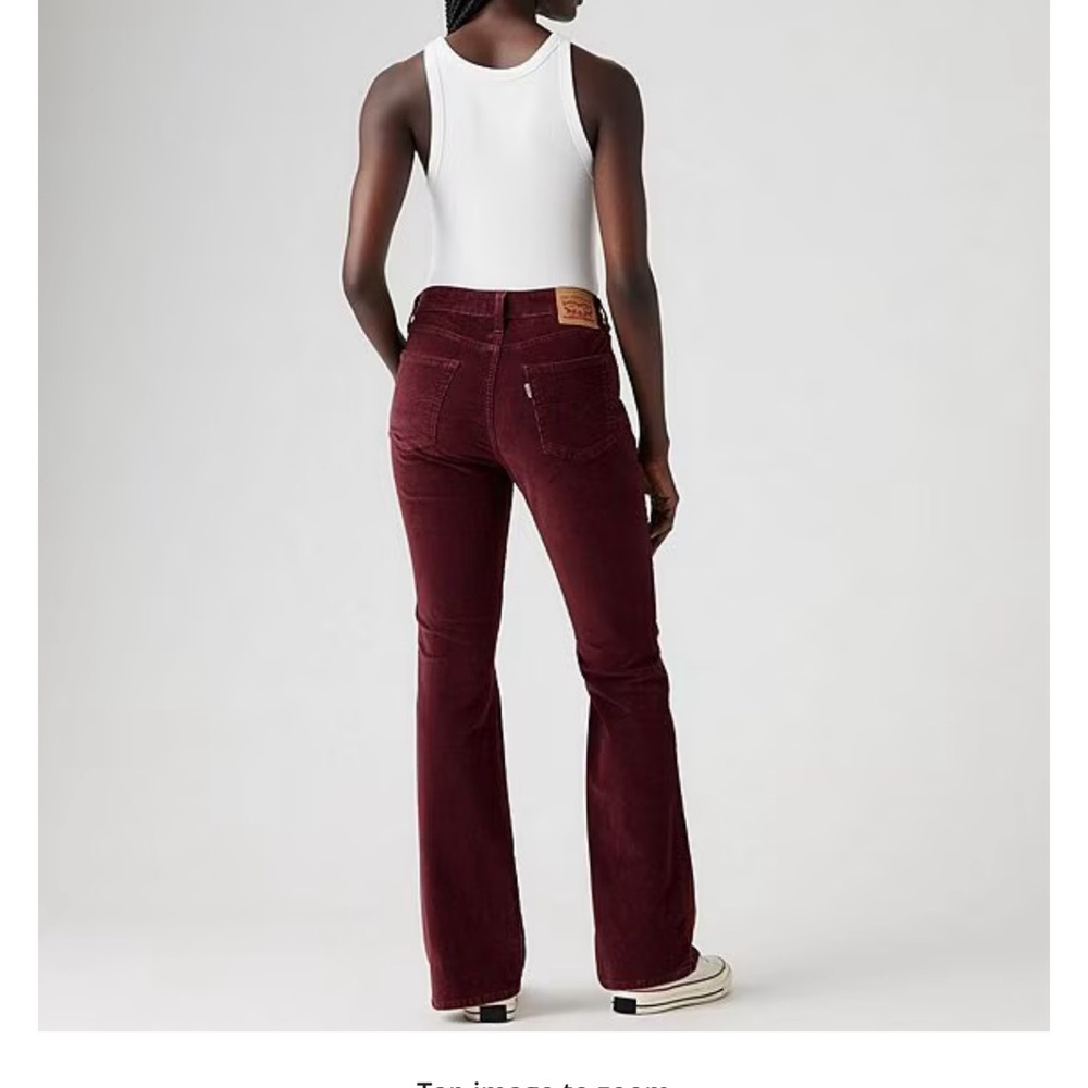 Levi’s premium corduroy, rib cage flare 28